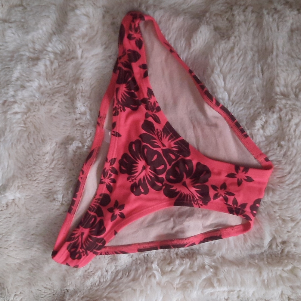 Bikini bottoms size small